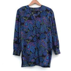 Vintage Diane Freis Vibrant Paisley Print Fabric button from top